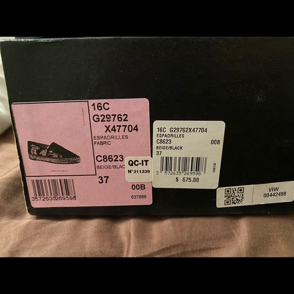 Authentic Chanel Espadrilles - Picture 9 of 15
